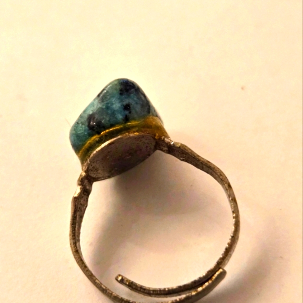 Vintage Ring - Picture 4 of 6